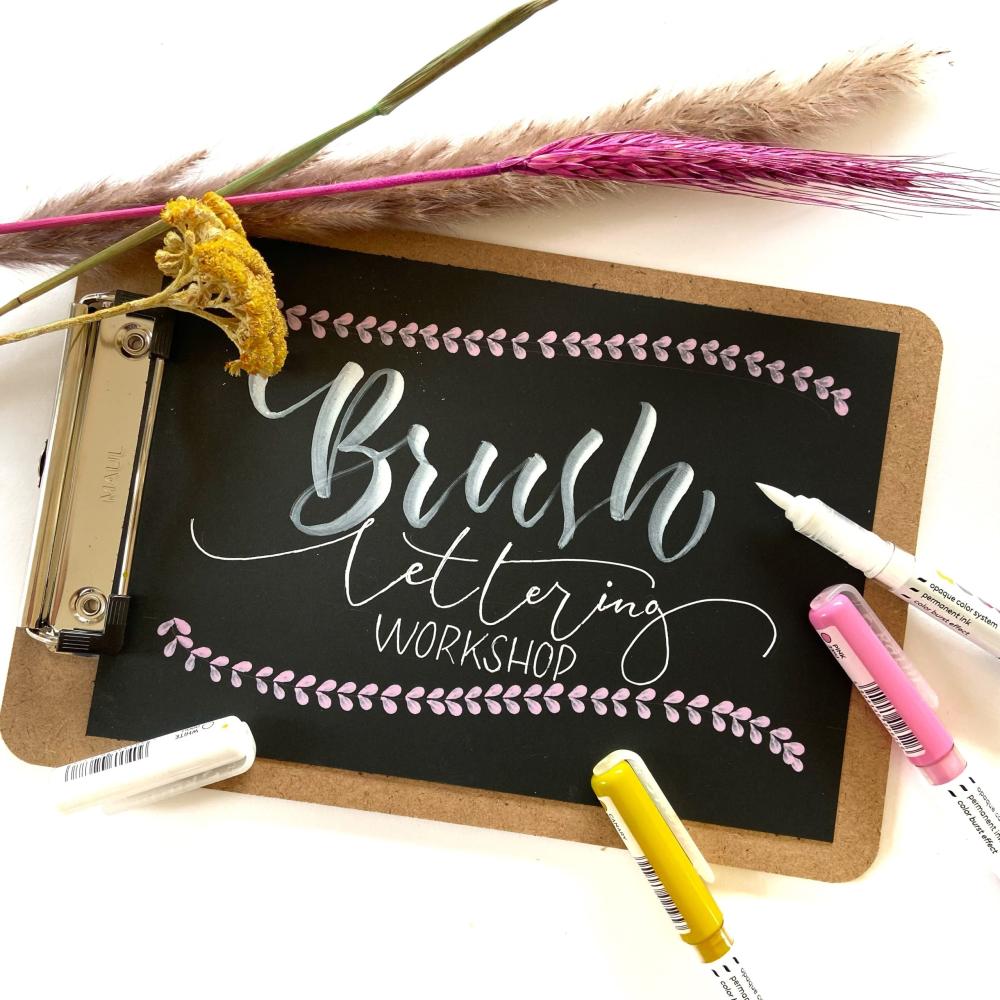 Schlichtbunt Brushlettering Basics // 12. September ab 10 Uhr